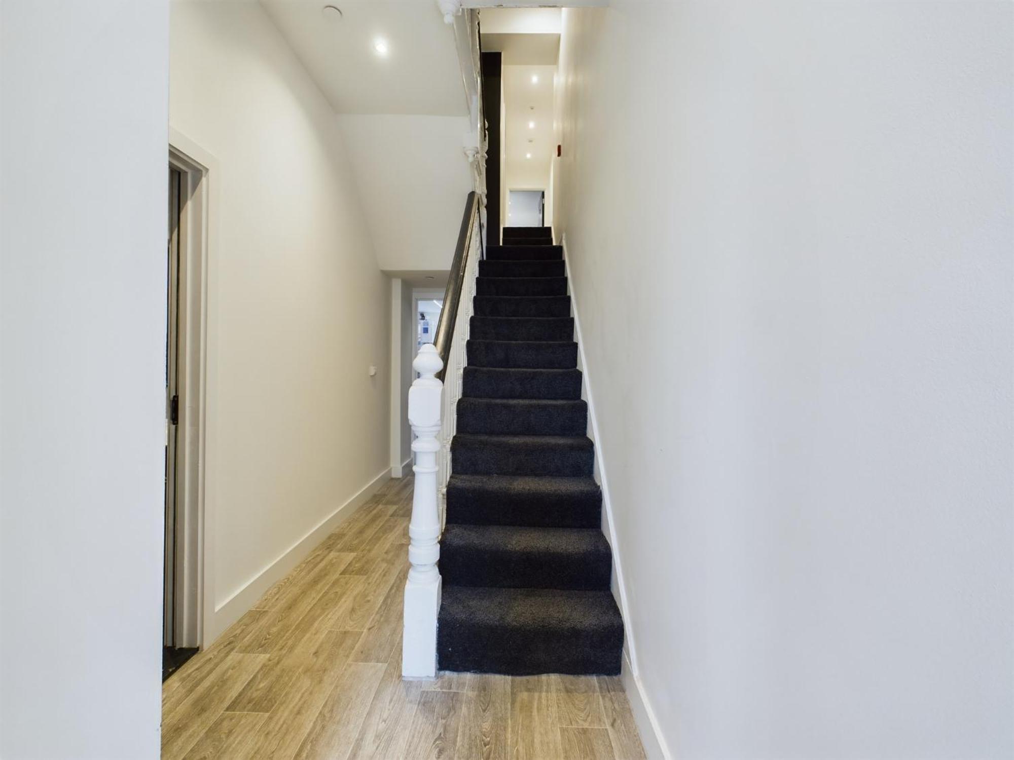 Substantial 9 Bedroom House In Swansea Sketty Extérieur photo